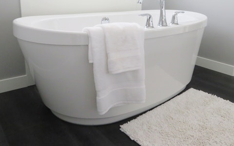 衛生間在房子中間怎麼化解？注意事項一個不能少