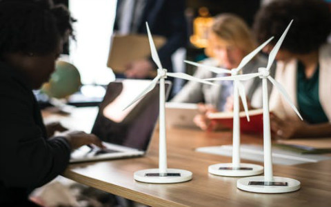 會傷及四肢的住宅風水，睡垃圾上怎麼會不病呢?