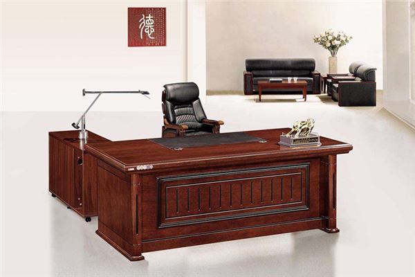 老闆辦公桌風水朝向的利與弊