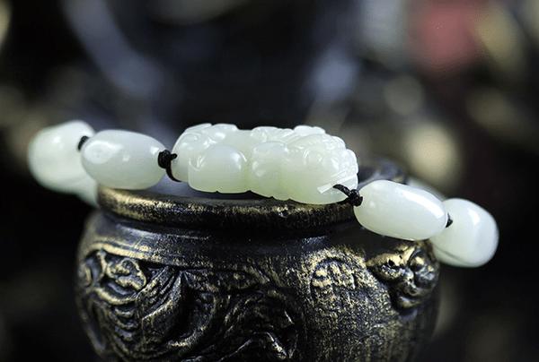 佩戴貔貅吊墜或者手串洗澡時要摘下嗎？