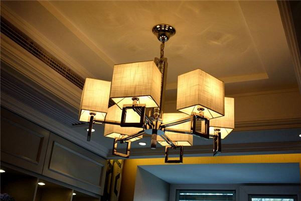 卧室適合掛吊燈嗎?