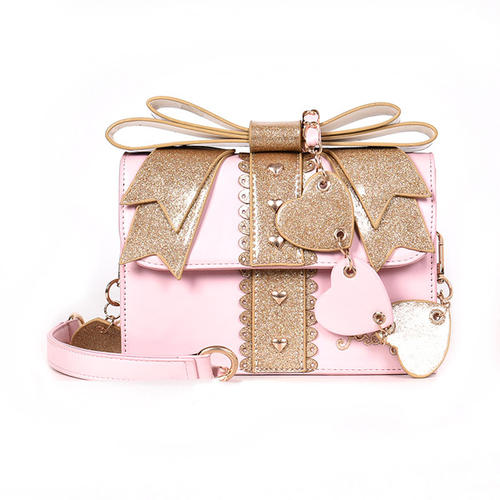 背綠色的包包有什麼忌諱 送人包包的宜忌