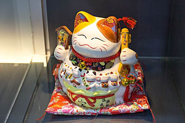 招財貓不要可以丟掉嗎？招財貓擺放在什麼位置是最好的？