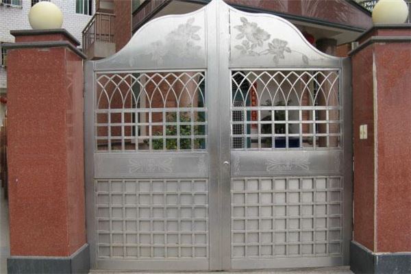 盤點住宅大門上的十六種風水禁忌