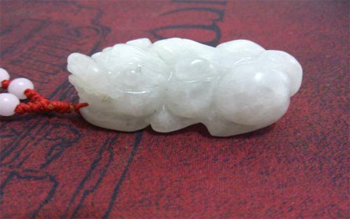 貔貅能帶在腳上嗎？戴在腳上有效果嗎？