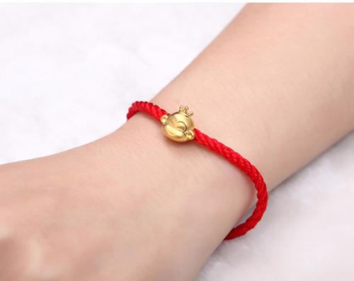 紅繩有招桃花的效果嗎？枕頭下放紅繩催婚姻嗎？