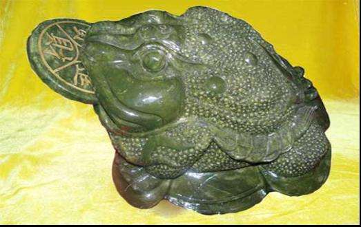 金蟾應該怎麼養招財更靈?金蟾的注意事項有哪些?