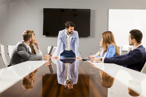 辦公桌擺放風水講究禁忌