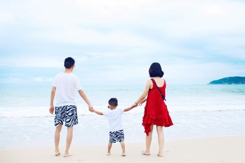 三口之家的照片掛哪裡最合適 全家福不宜掛在哪裡