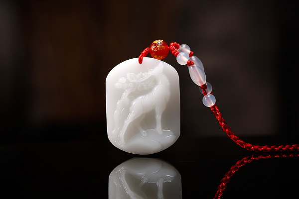 喜兔登豹是屬羊2018年吉祥物嗎？