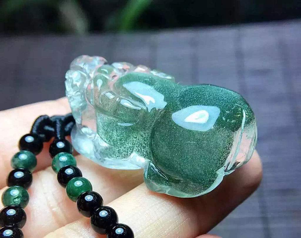 女人適合戴貔貅嗎?適合戴什麼材質貔貅?