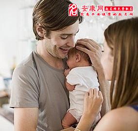 本命婦女夢見懷抱小孩,未婚女子夢見抱自己的孩子,意味著什麼啊?