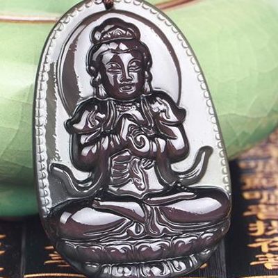 別人請的本命佛可以碰嗎,黑曜石本命佛別人送的可以戴嗎