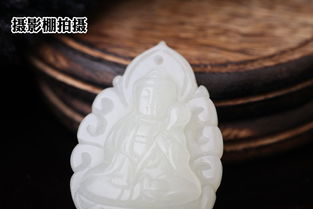 屬豬的本命佛是玉的嗎,屬豬的本命佛是哪尊佛?