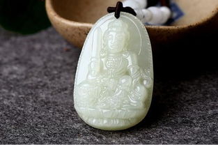 本命佛吊墜選什麼材質的好,屬相本命佛用什麼材質最好