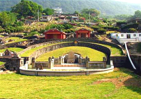 墳墓風水明堂禁忌,墳地風水的中明堂應依據什麼准則