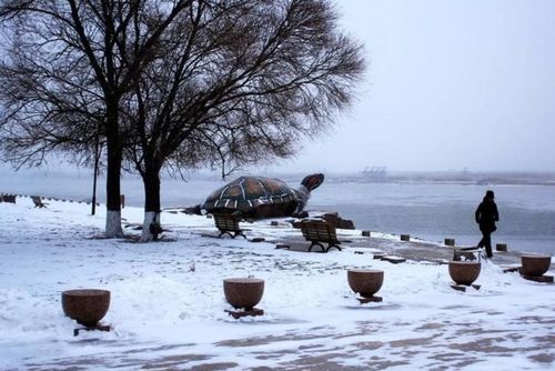 瑞雪兆豐是什麼意思,瑞雪兆豐年是什麼意思?