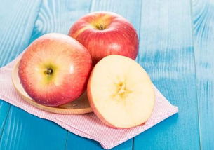 煮蘋果能治拉肚子嗎,煮蘋果治拉肚子嗎