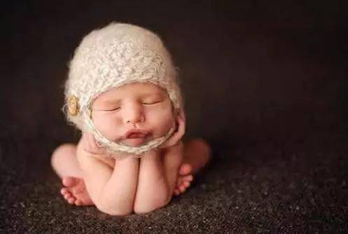 八月出生的人什麼命人,200l年8月出生的人是什麼命