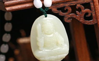 本命佛貼皮膚戴還是假求醫帶,本命佛可不可以貼身帶的