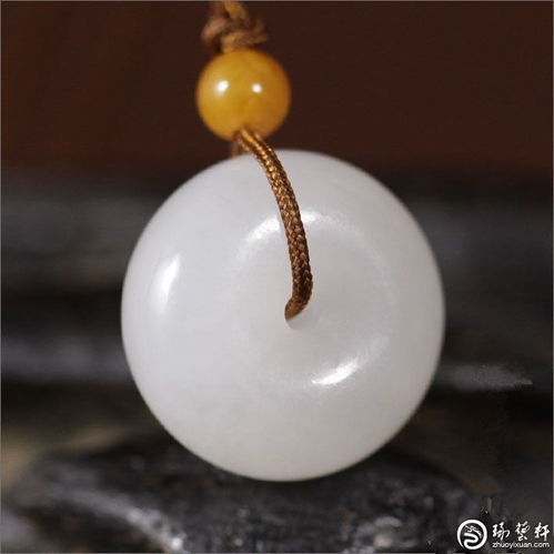 博皓和田玉本命佛吊墜,和田玉本命佛,戴著有什麼作用啊