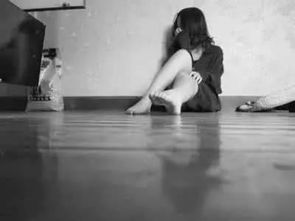 家鬼為什麼要纏家人,鬼壓床是怎麼回事?我這幾年一直來被它纏著好痛苦