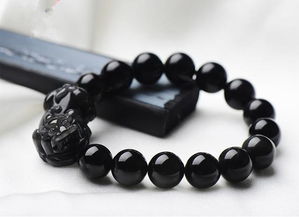 2022本命戴黑曜石好嗎,我今年是本命年,八字喜水,八字偏弱