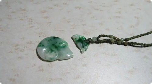 夢到自己玉本命佛斷了,做夢夢到自己脖子掛的玉佛被扯斷了好不好