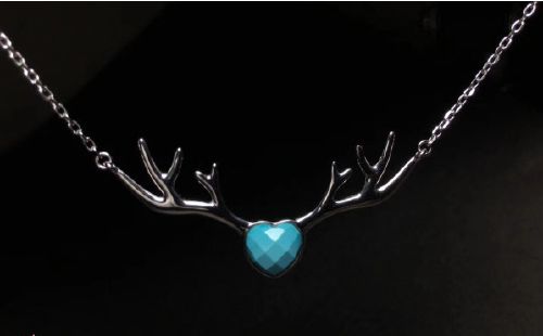 耳環佩戴的風水禁忌,女孩子戴耳環有什麼講究嗎?