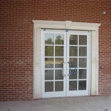 東西配房門窗風水禁忌,住宅門窗風水要什麼禁忌