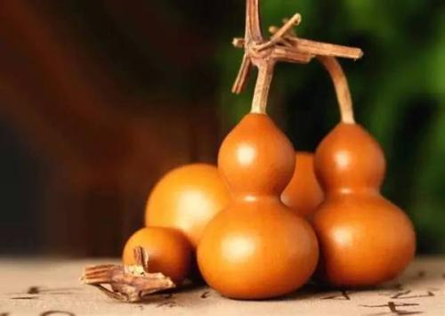 金命人用什麼樣的葫蘆,人心齊,泰山移,二人同心其利斷金