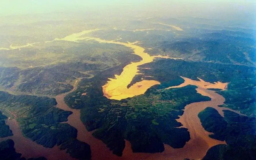 陰陽宅風水：如何識別龍脈！