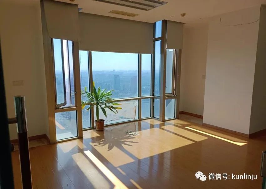 圓形隱喻閤家團圓之意符合中國人的傳統家庭觀念