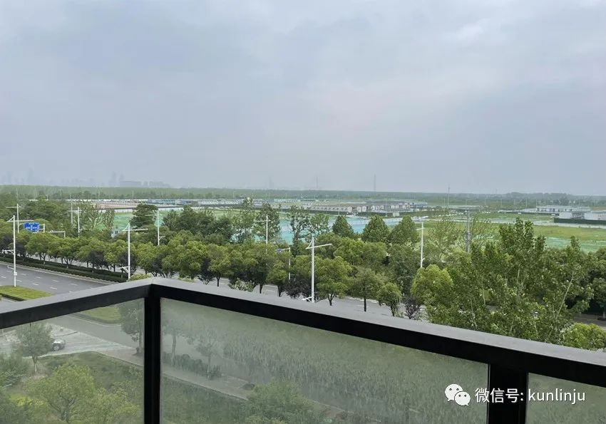 灶位不可壓梁不可見床