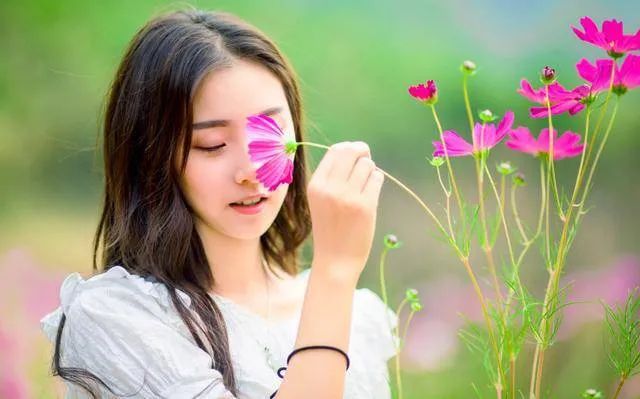 什麼時辰出生的女人天生就是旺夫旺子命,一生享福不盡呢?