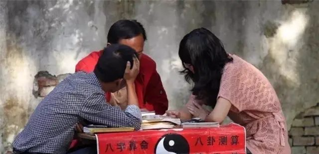 為何算命先生不認識你，卻知道你家有幾口人？“原因”其實很簡單！
