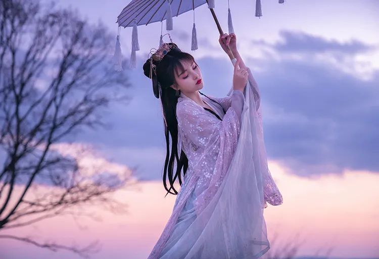 五帝錢應該怎麼佩戴?