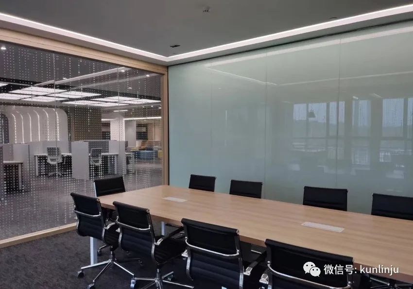 大開間辦公室座位布置朝向何處風水好