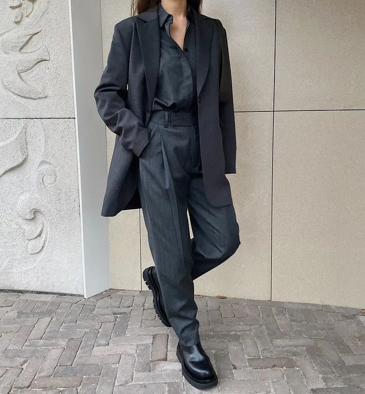 2023年五行穿衣開運指南1月14日明日五行穿衣大吉旺運顏色 五行穿衣每日顏色運勢指南 五行穿衣旺運每日指南