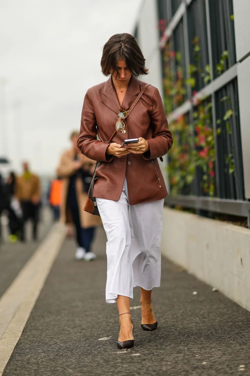 2023年1月5日五行穿衣大吉旺運顏色 五行穿衣每日指南 五行穿衣顏色運勢