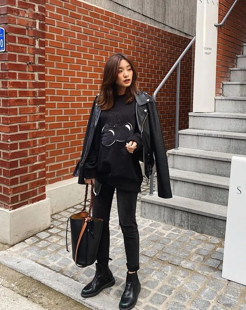 2023年五行穿衣開運指南1月9日今日五行穿衣大吉旺運顏色 五行穿衣每日顏色運勢指南 五行穿衣旺運每日指南