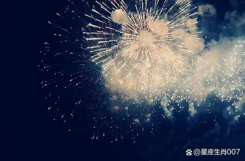 祖上無靠,父母沒太多幫助,對自己消耗多,要靠自己白手起家