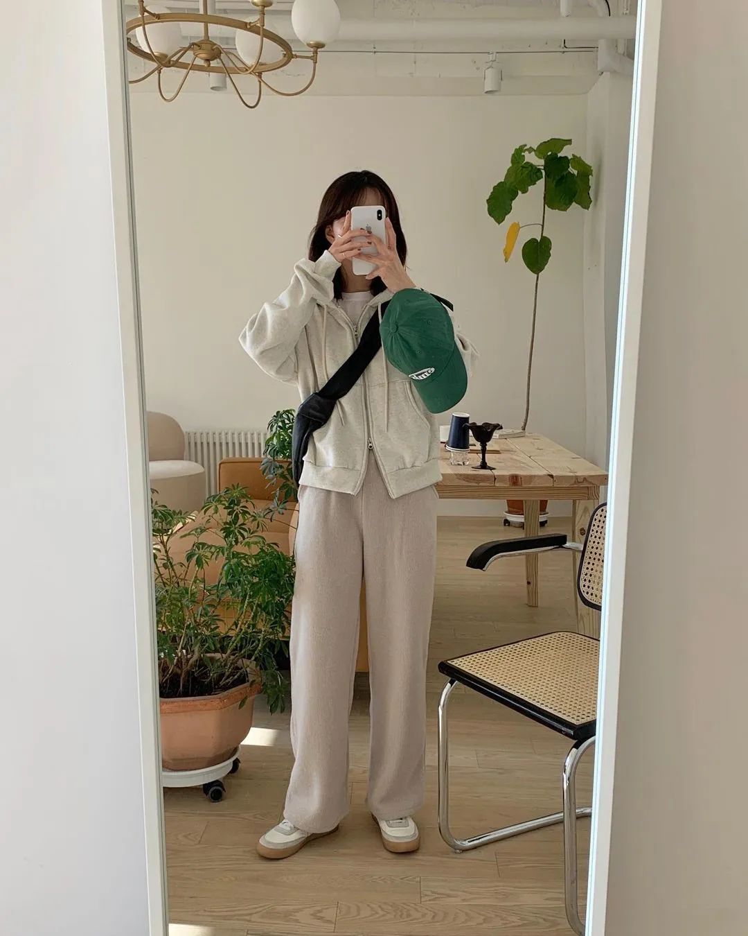 2023年五行穿衣開運指南1月30日明日五行穿衣大吉旺運顏色