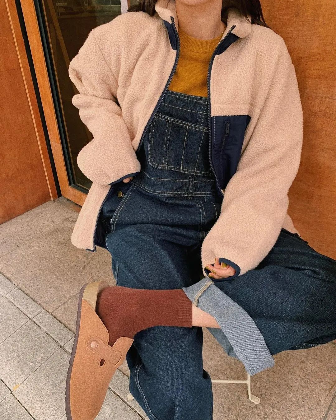 2023年五行穿衣開運指南1月9日今日五行穿衣大吉旺運顏色 五行穿衣每日顏色運勢指南 五行穿衣旺運每日指南