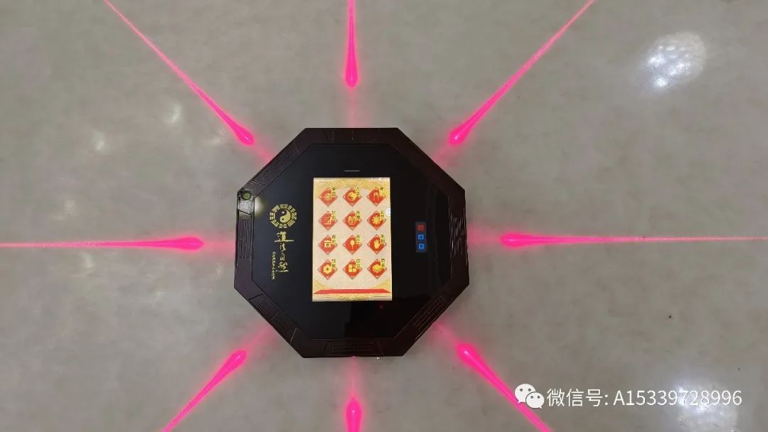 鳳凰展翅地理環境