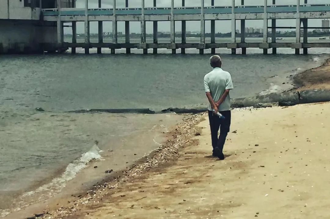 老人走後,這三件東西不能燒,留下就是福氣!